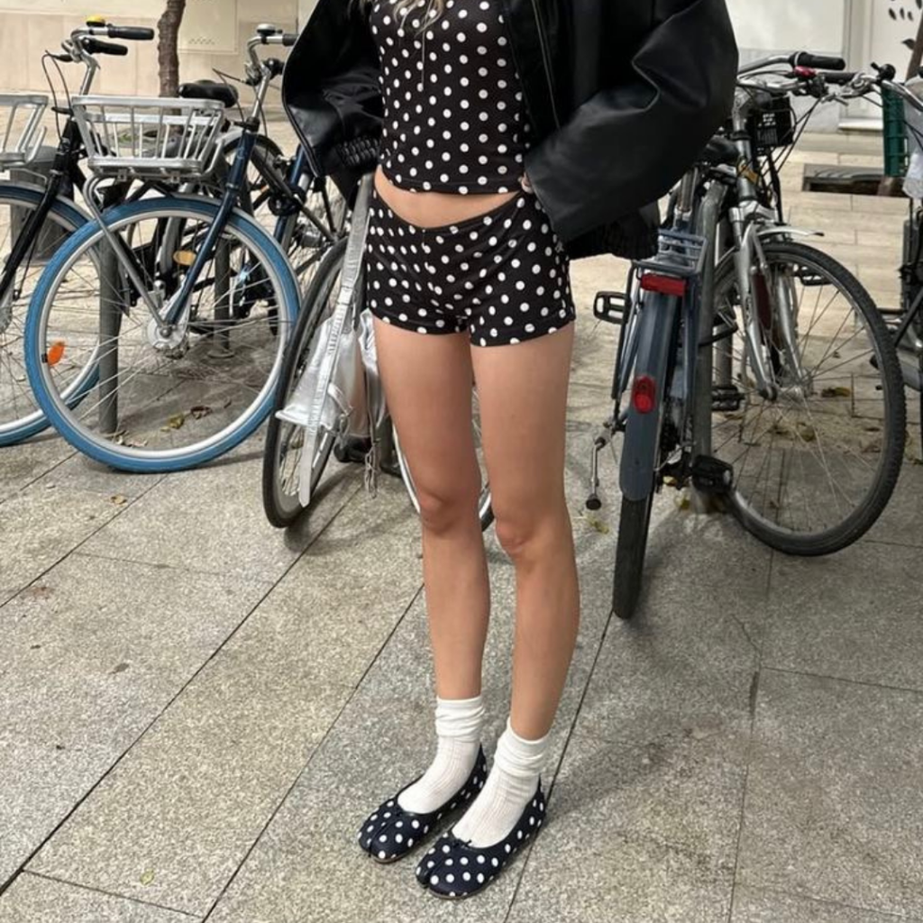 The Polka dot Tabi