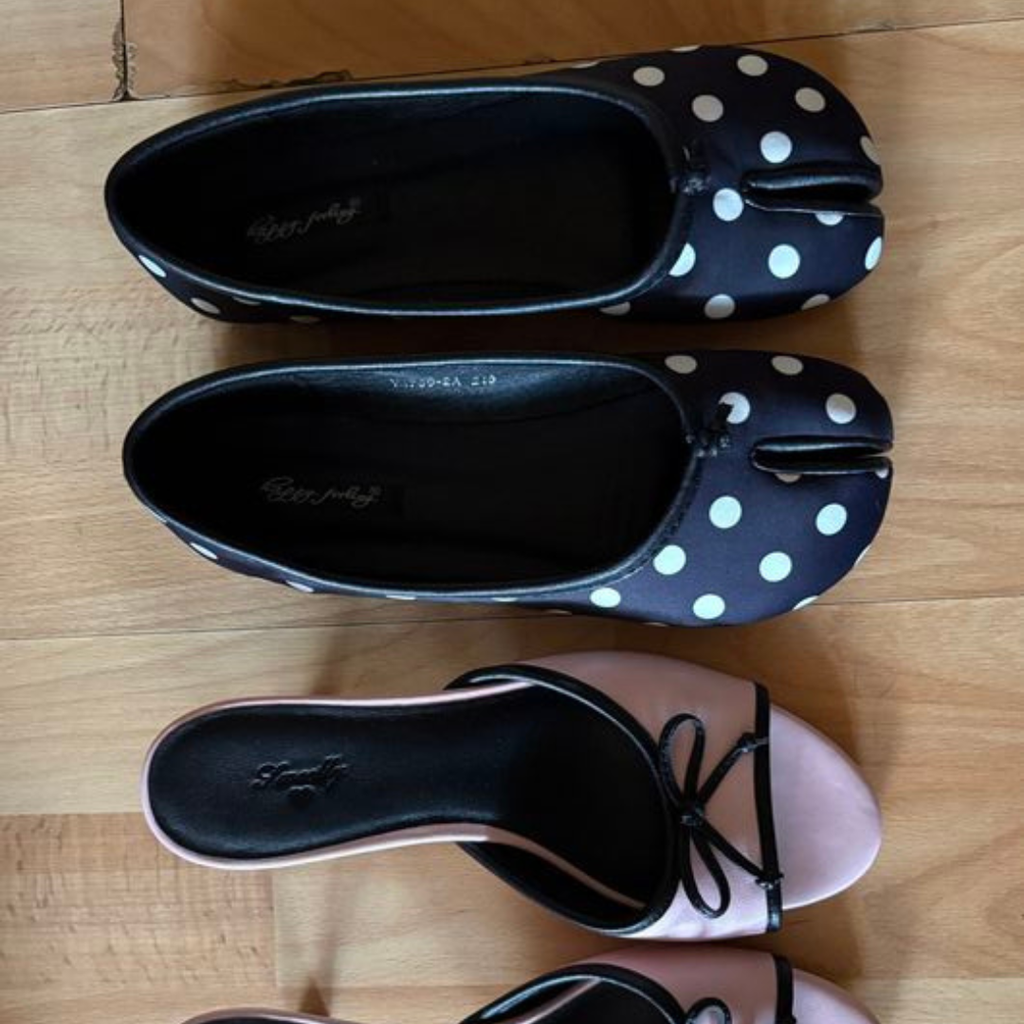 The Polka dot Tabi